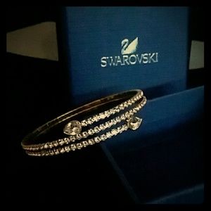 swarovski twisty drop cuff